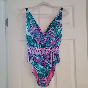 NWT Lilly Pulitzer One-Piece Swimsuit Emori Seasalt Blue Don't Wanna Leaf Sz 12